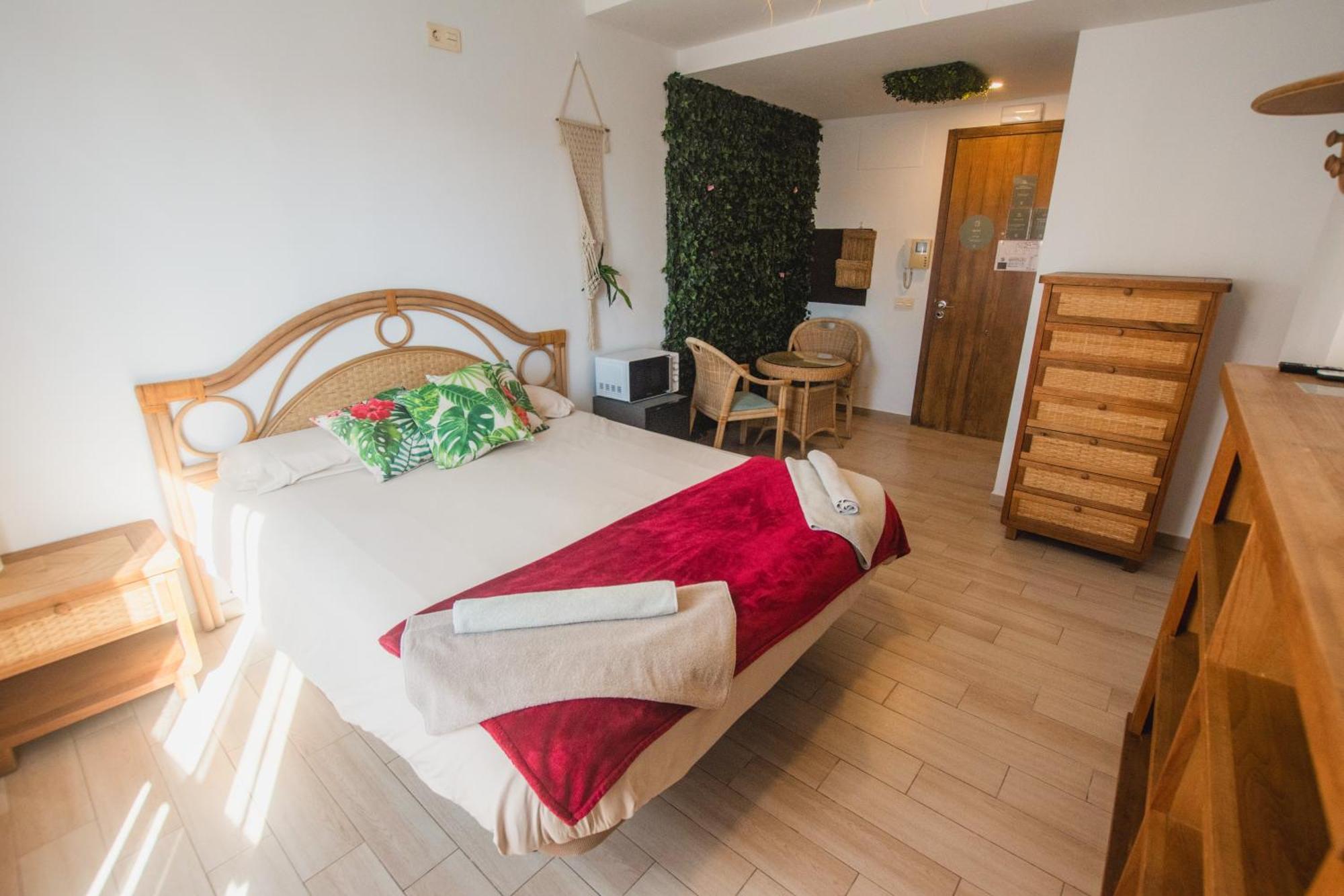Banana Beach Patacona Rooms Alboraia Exterior foto